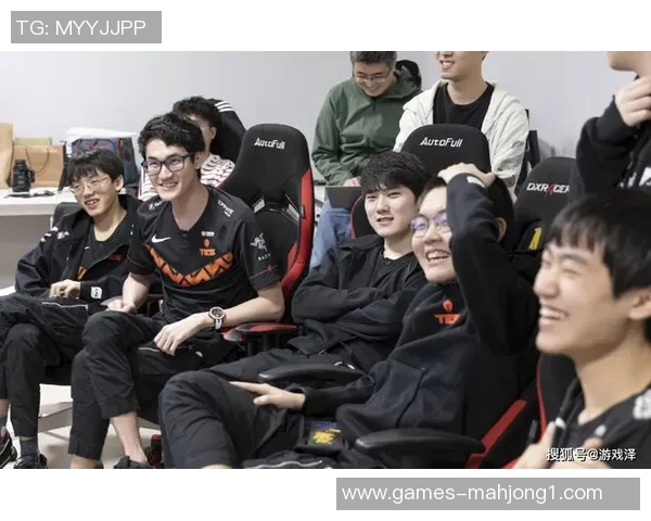 深入分析TES与IG赛后复盘揭示两队实力差异与未来发展方向